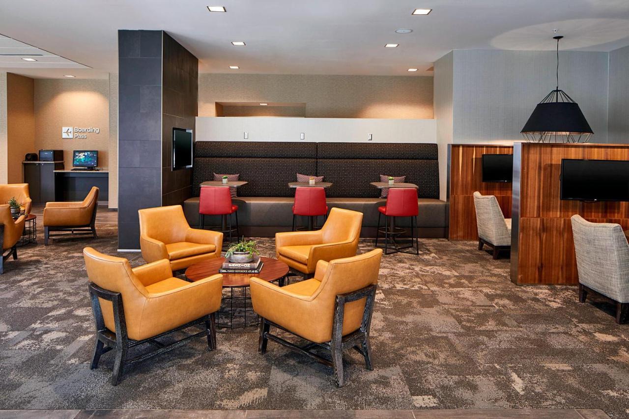 Courtyard By Marriott Minneapolis West Сент-Луис-Парк Экстерьер фото
