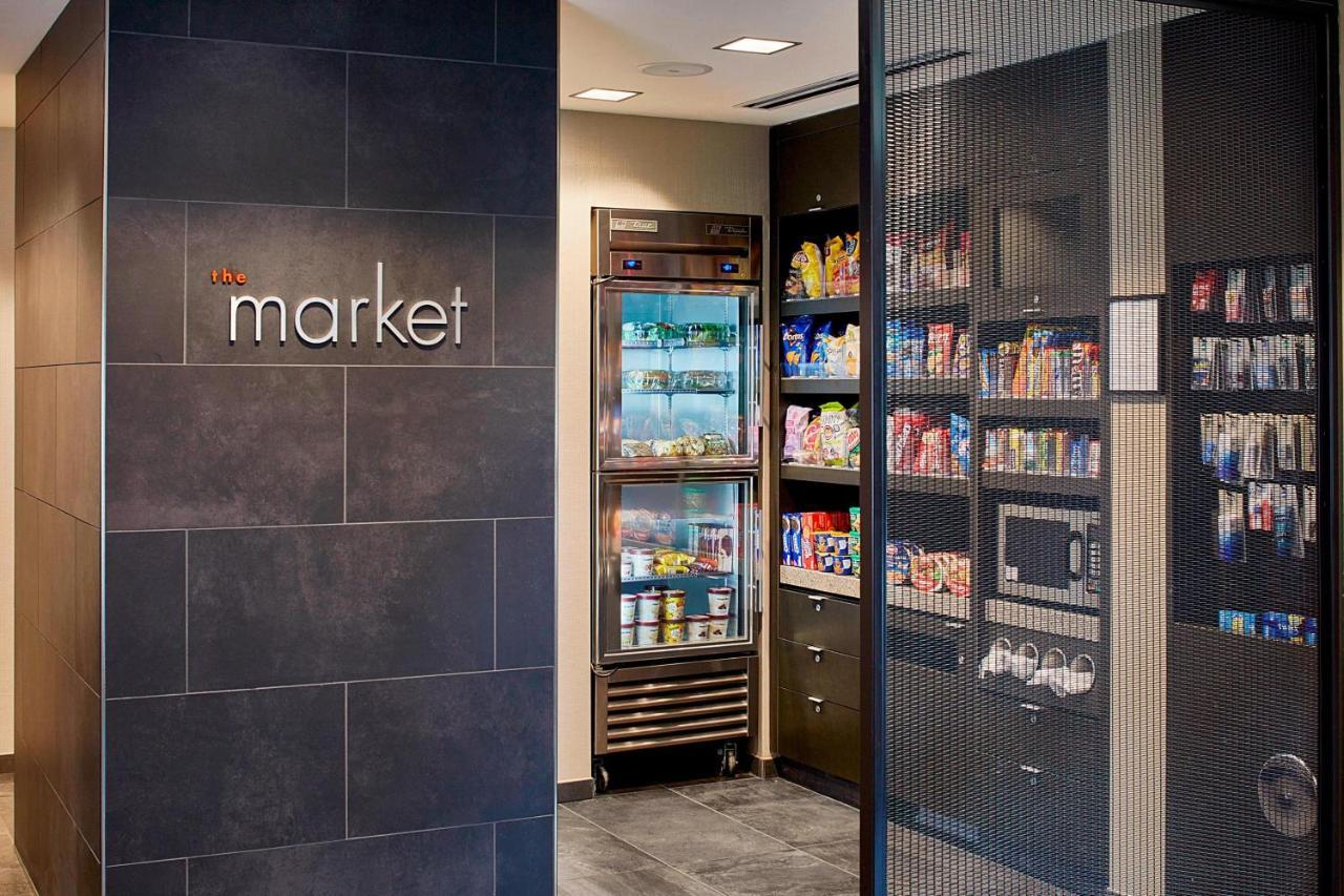 Courtyard By Marriott Minneapolis West Сент-Луис-Парк Экстерьер фото